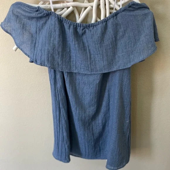 Lulus chambray off shoulder dress - Picture 1 of 7